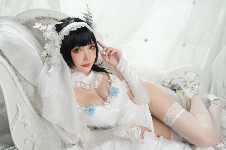 瓜希酱《95式 花嫁》主题写真：30张全套美图