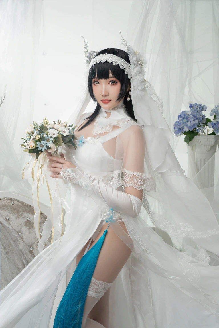 瓜希酱《95式 花嫁》主题写真：30张全套美图