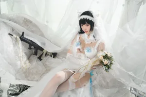 瓜希酱《95式 花嫁》主题写真：30张全套美图