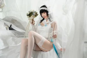 瓜希酱《95式 花嫁》主题写真：30张全套美图