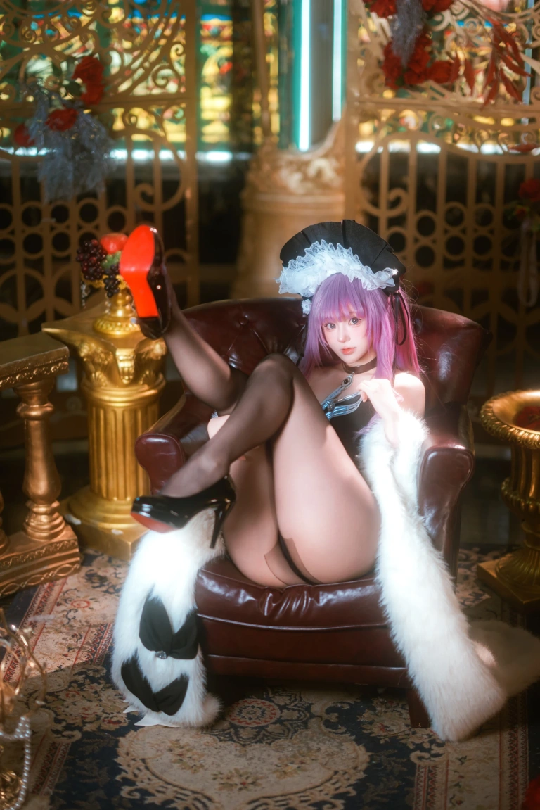 西园寺南歌《塔什干》主题写真：10张全套美图