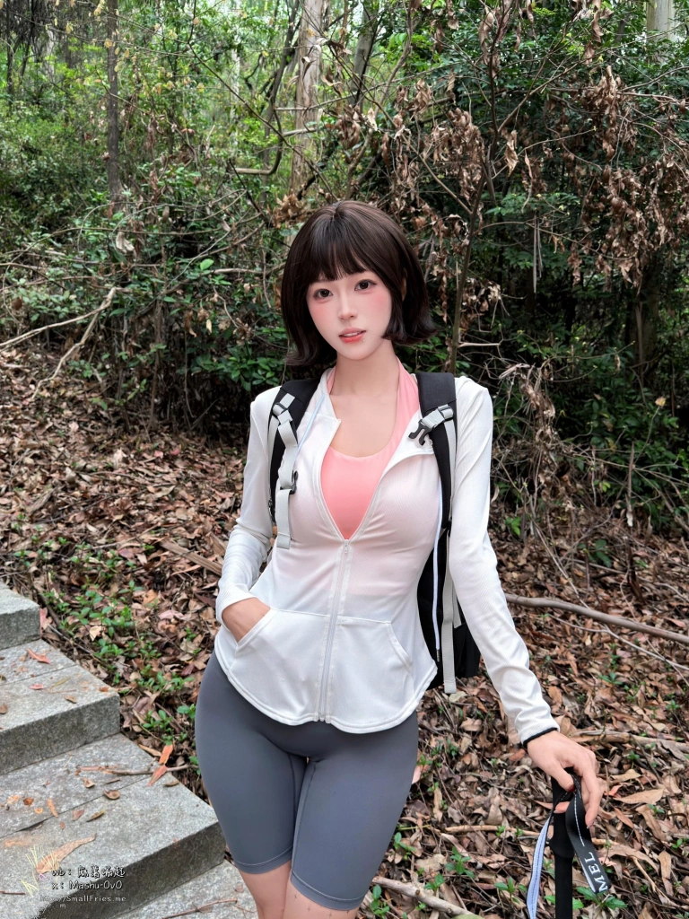 麻薯好吃《女友的登山日记》主题写真：114张全套美图，含1个视频
