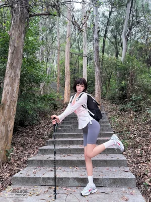麻薯好吃《女友的登山日记》主题写真：114张全套美图，含1个视频