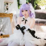 焖焖碳《独角兽婚纱》主题写真：25张全套美图