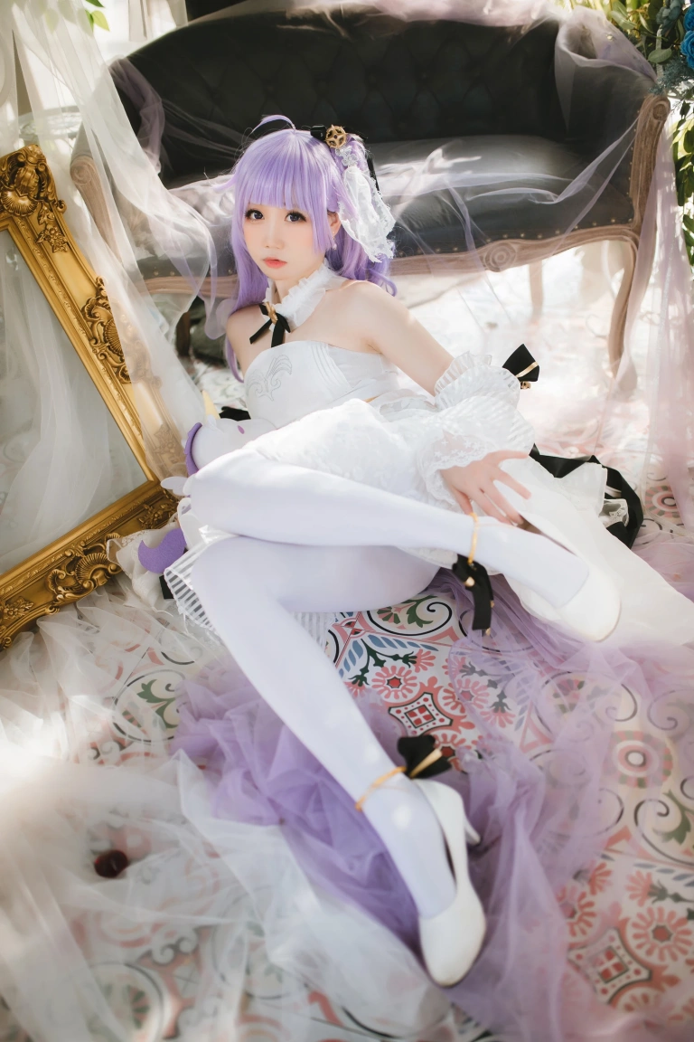 焖焖碳《独角兽婚纱》主题写真：25张全套美图