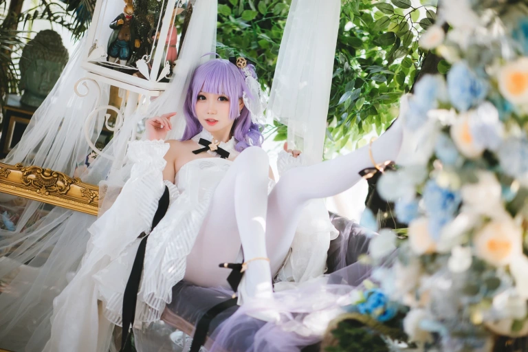 焖焖碳《独角兽婚纱》主题写真：25张全套美图