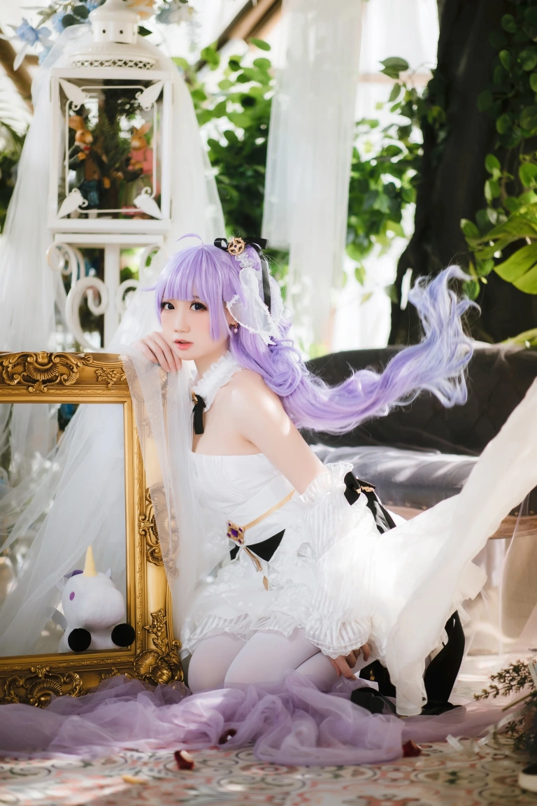 焖焖碳《独角兽婚纱》主题写真：25张全套美图