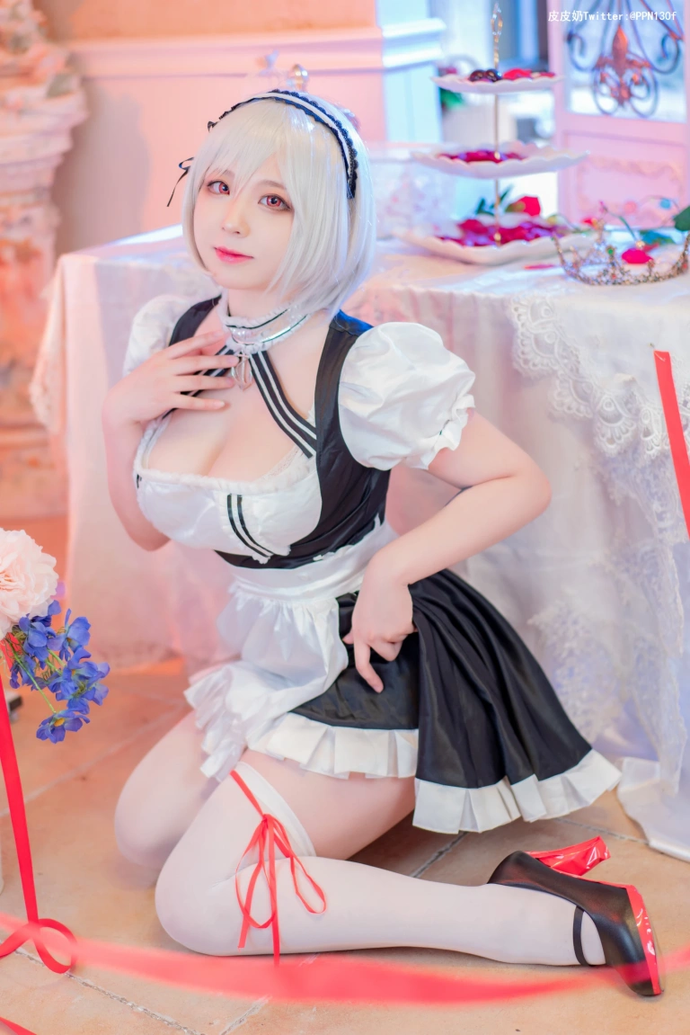 皮皮奶《天狼星》主题写真：38张全套美图
