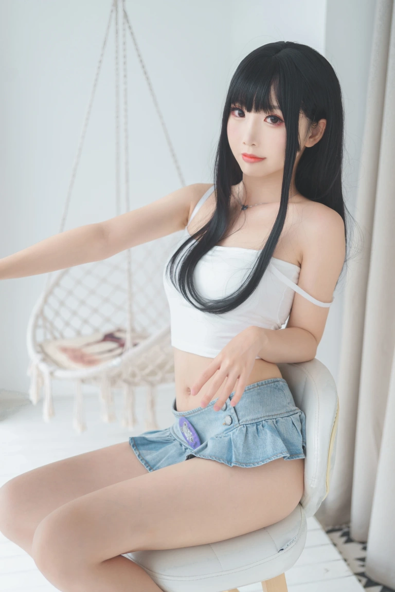 面饼仙儿《可爱女友》主题写真：40张全套美图