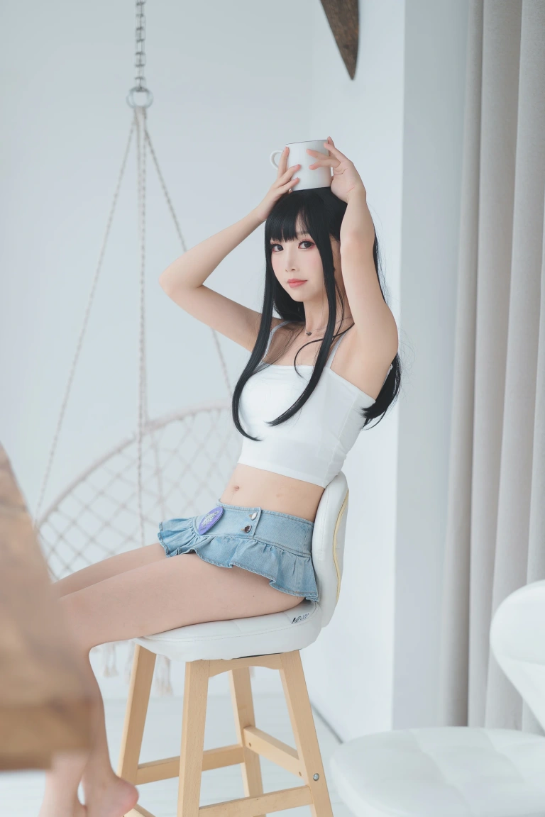 面饼仙儿《可爱女友》主题写真：40张全套美图