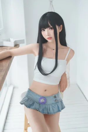 面饼仙儿《可爱女友》主题写真：40张全套美图