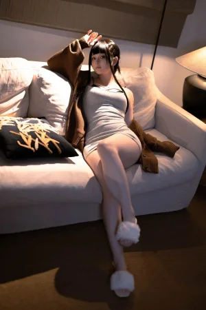 屿鱼《杀手妻子》主题写真：50张全套美图