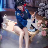 是一只熊仔《蔚蓝档案 漆原辉夜》主题写真：55张全套美图