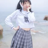 木棉棉《海边JK》主题写真：40张全套美图