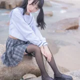 木棉棉《海边JK》主题写真：40张全套美图