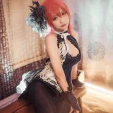 是一只熊仔《黑太子 旗袍 碧蓝航线》主题写真：19张全套美图