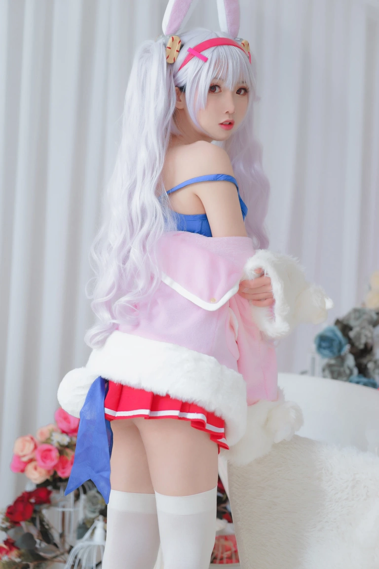 面饼仙儿《拉菲》主题写真：19张全套美图