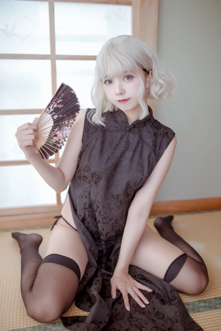 木棉棉《魔女旗袍（&小野妹子）》主题写真：24张全套美图