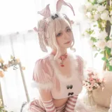 皮皮奶《粉色兔兔》主题写真：71张全套美图
