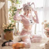 皮皮奶《粉色兔兔》主题写真：71张全套美图