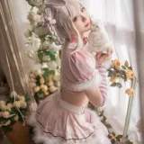 皮皮奶《粉色兔兔》主题写真：71张全套美图