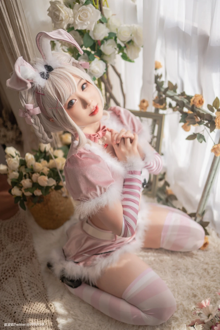 皮皮奶《粉色兔兔》主题写真：71张全套美图