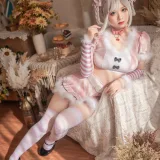 皮皮奶《粉色兔兔》主题写真：71张全套美图