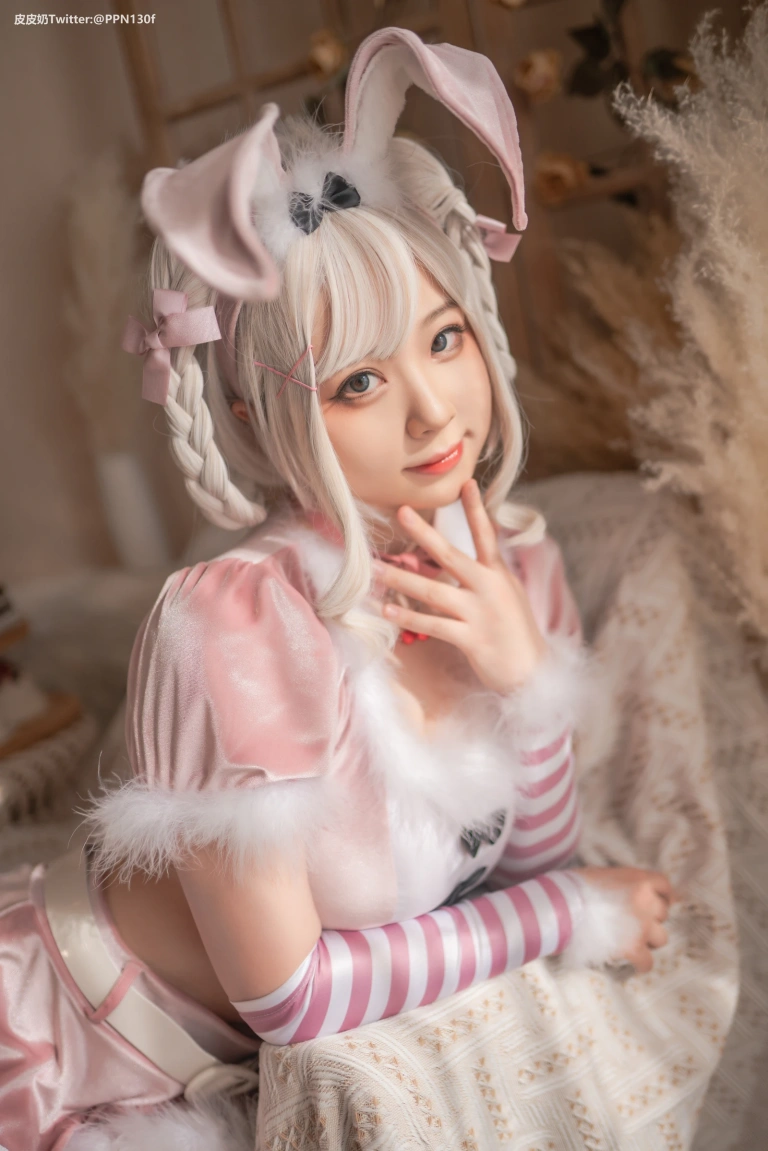 皮皮奶《粉色兔兔》主题写真：71张全套美图