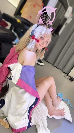 神沢永莉《小桃 小方块》主题写真：82张全套美图