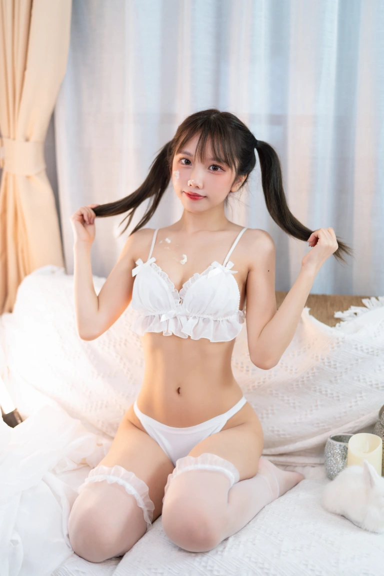 果咩酱《茶艺》主题写真：30张全套美图