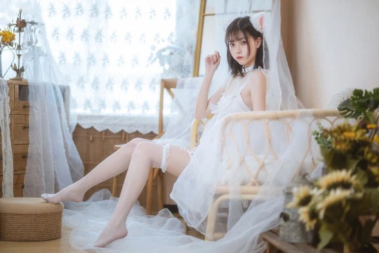 许岚《少女白色裙》主题写真：41张全套美图