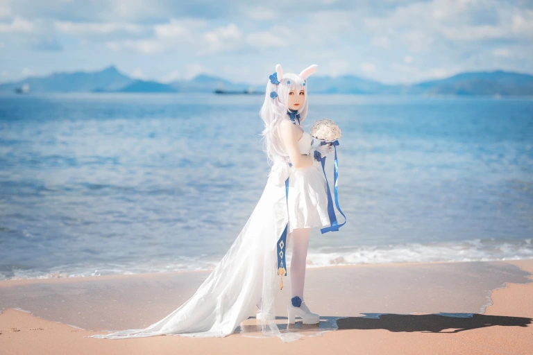 面饼仙儿《拉菲婚纱》主题写真：14张全套美图