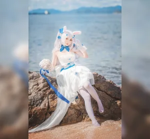 面饼仙儿《拉菲婚纱》主题写真：14张全套美图