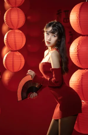 不呆猫《2022年春节》主题写真：22张全套美图