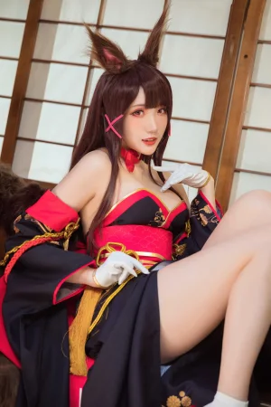 瓜希酱《赤城》主题写真：27张全套美图
