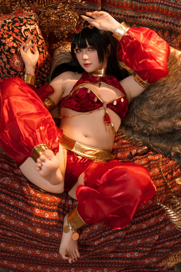屿鱼《大凤舞娘 新年特典》主题写真：50张全套美图