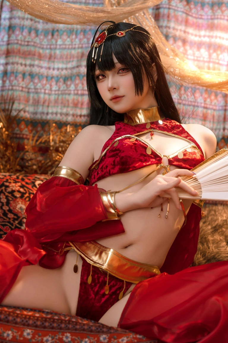 屿鱼《大凤舞娘 新年特典》主题写真：50张全套美图