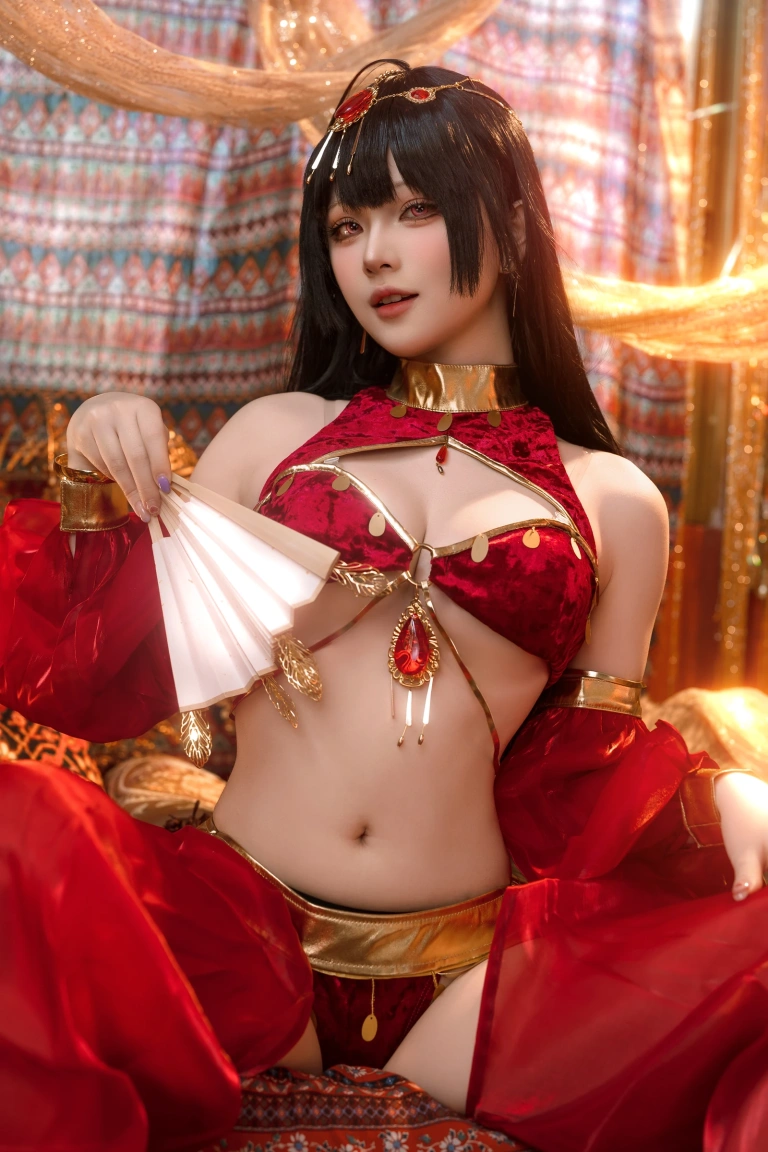 屿鱼《大凤舞娘 新年特典》主题写真：50张全套美图