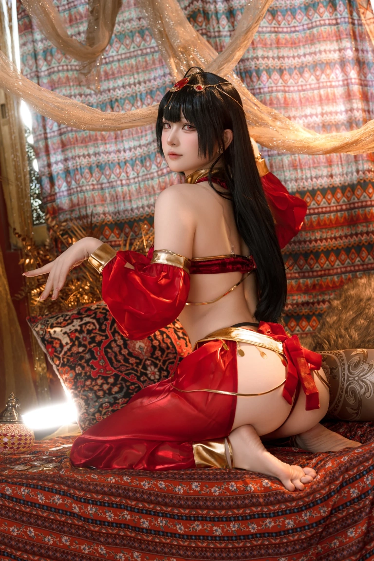 屿鱼《大凤舞娘 新年特典》主题写真：50张全套美图