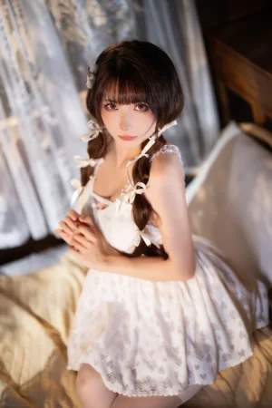 是三不是世《芭蕾小姐》主题写真：70张全套美图