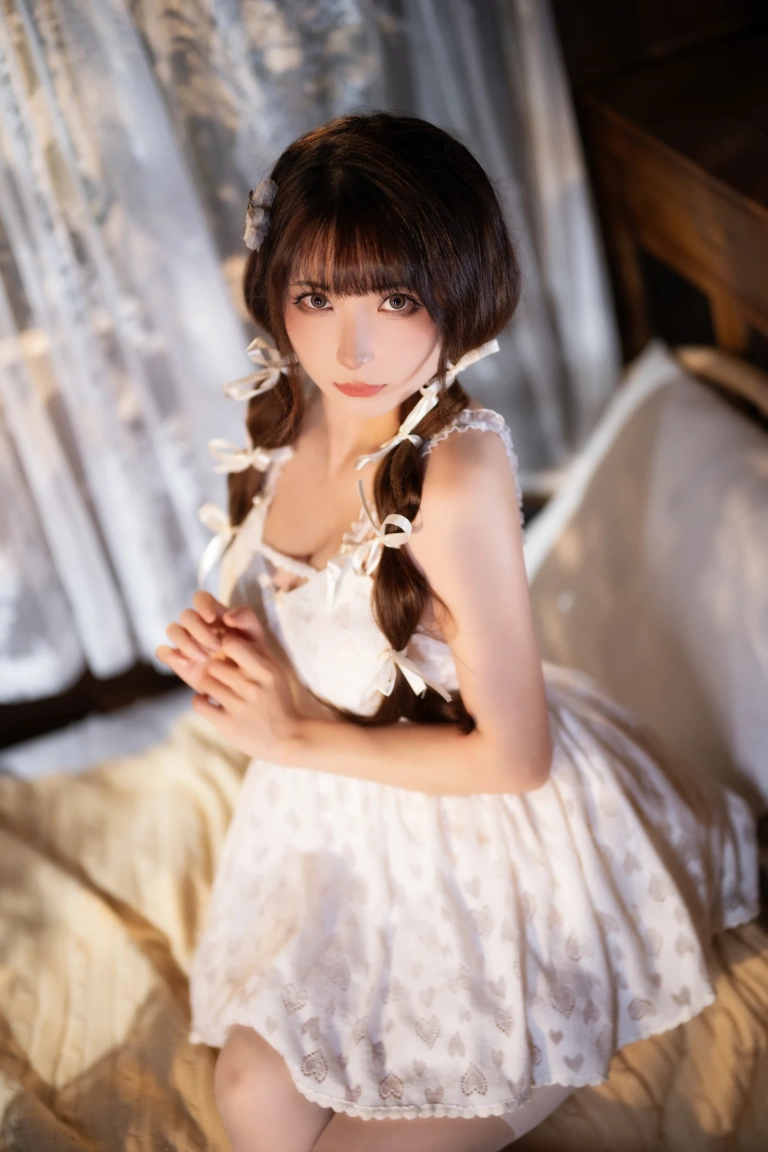 是三不是世《芭蕾小姐》主题写真：70张全套美图