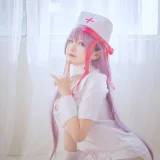 阿半今天很开心《BB护士》主题写真：25张全套美图