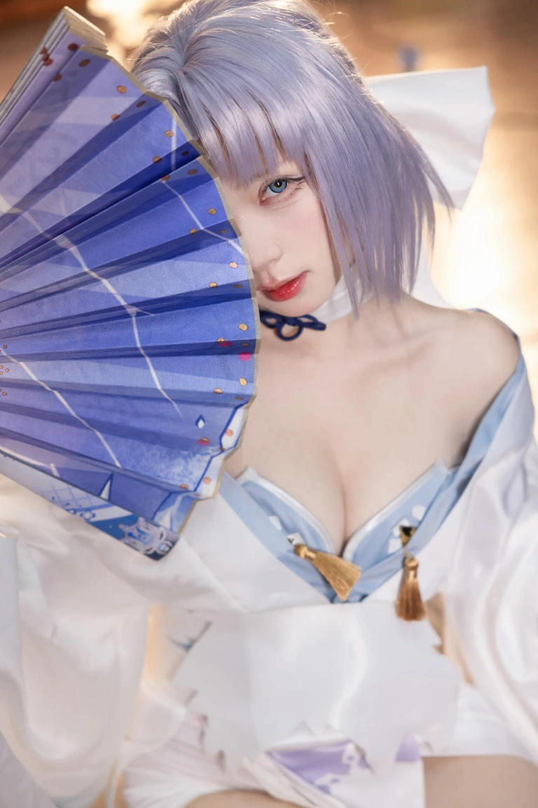 花铃《闪乱神乐 雪泉修》主题写真：18张全套美图