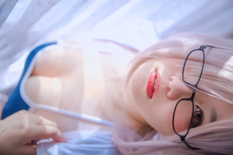 阿半今天很开心《玛修同人体操服》主题写真：20张全套美图