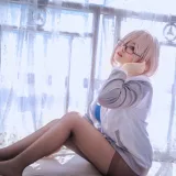 阿半今天很开心《玛修同人体操服》主题写真：20张全套美图