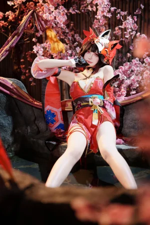 焖焖碳《崩坏·星穹铁道 花火》主题写真：27张全套美图