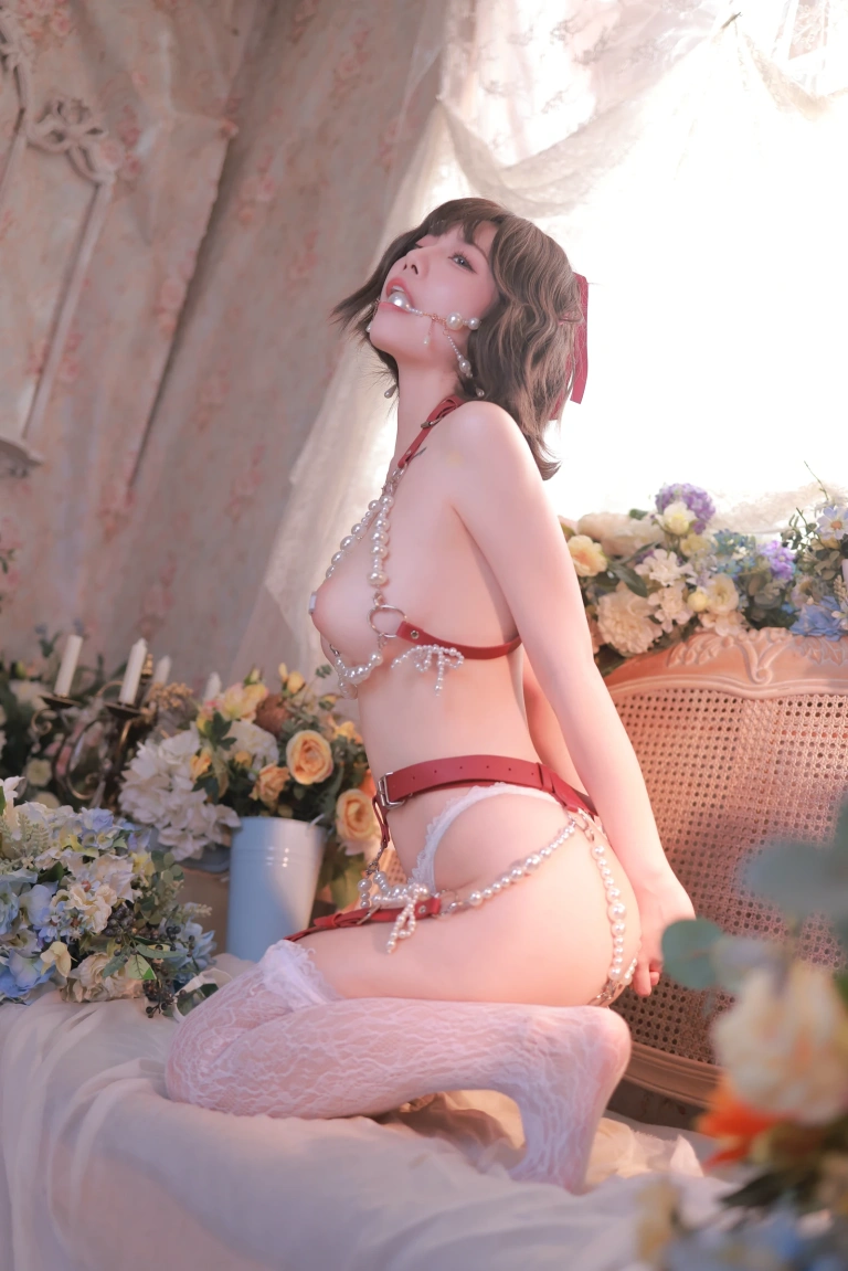 桃良阿宅《白珍珠》主题写真：42张全套美图