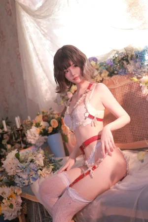 桃良阿宅《白珍珠》主题写真：42张全套美图