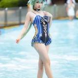 是三不是世《砂糖泳装》主题写真：44张全套美图