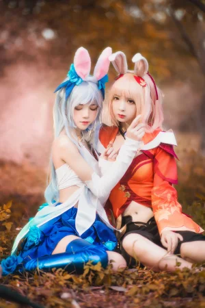 桜桃喵《双人公孙离（桜桃喵&疯猫ss）》主题写真：16张全套美图